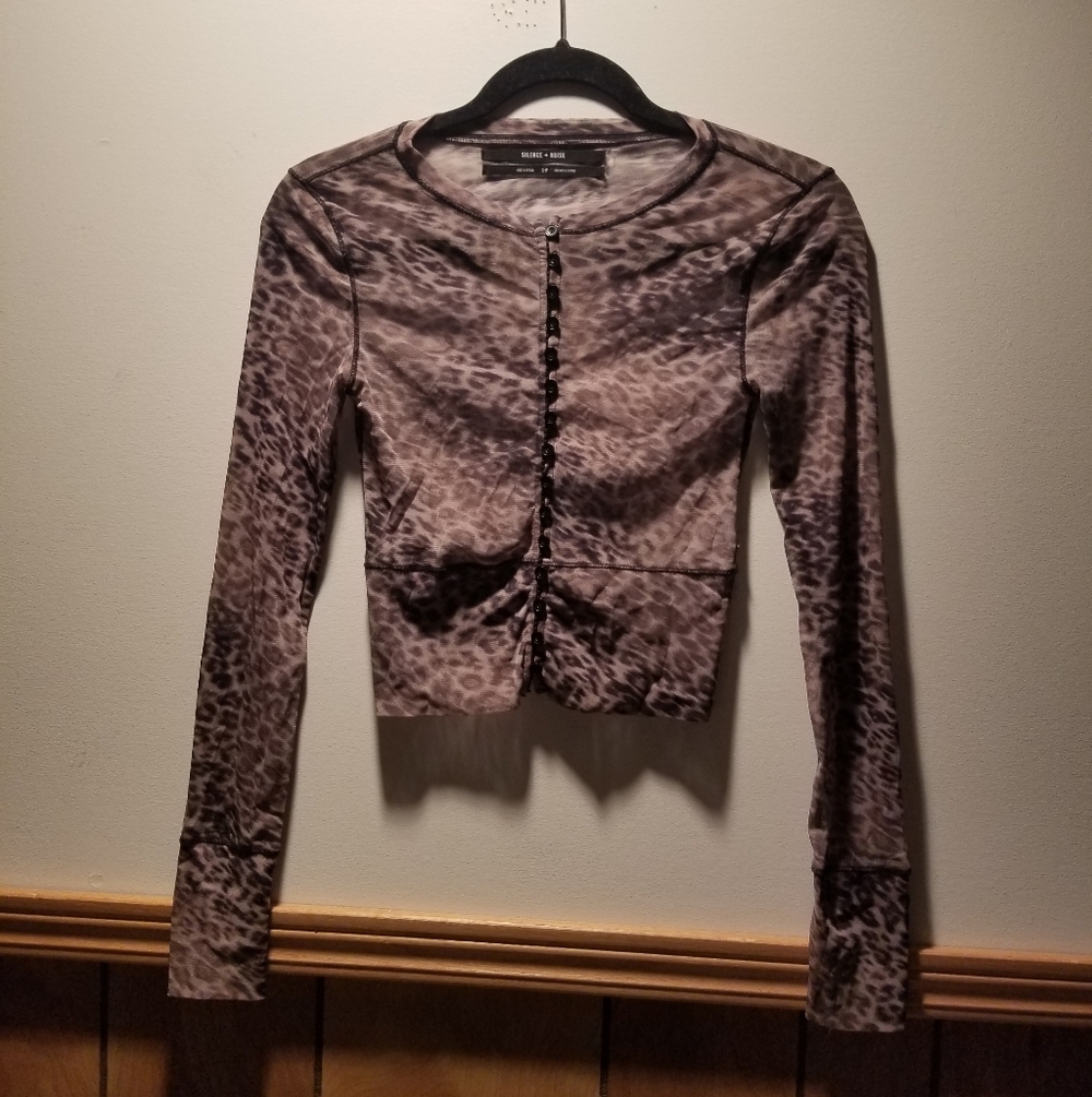 👙Silence & Noise sheer leopard button down long sleeved top